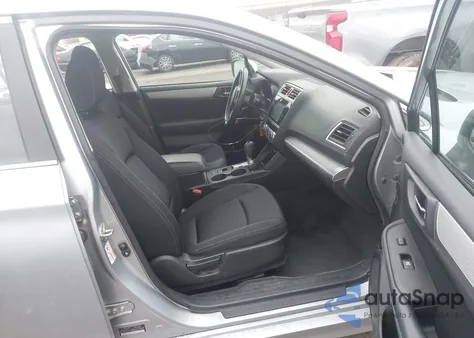 2015 Subaru Legacy 2.5I Premium из США, поврежденный, VIN 4S3BNBD68F3012750